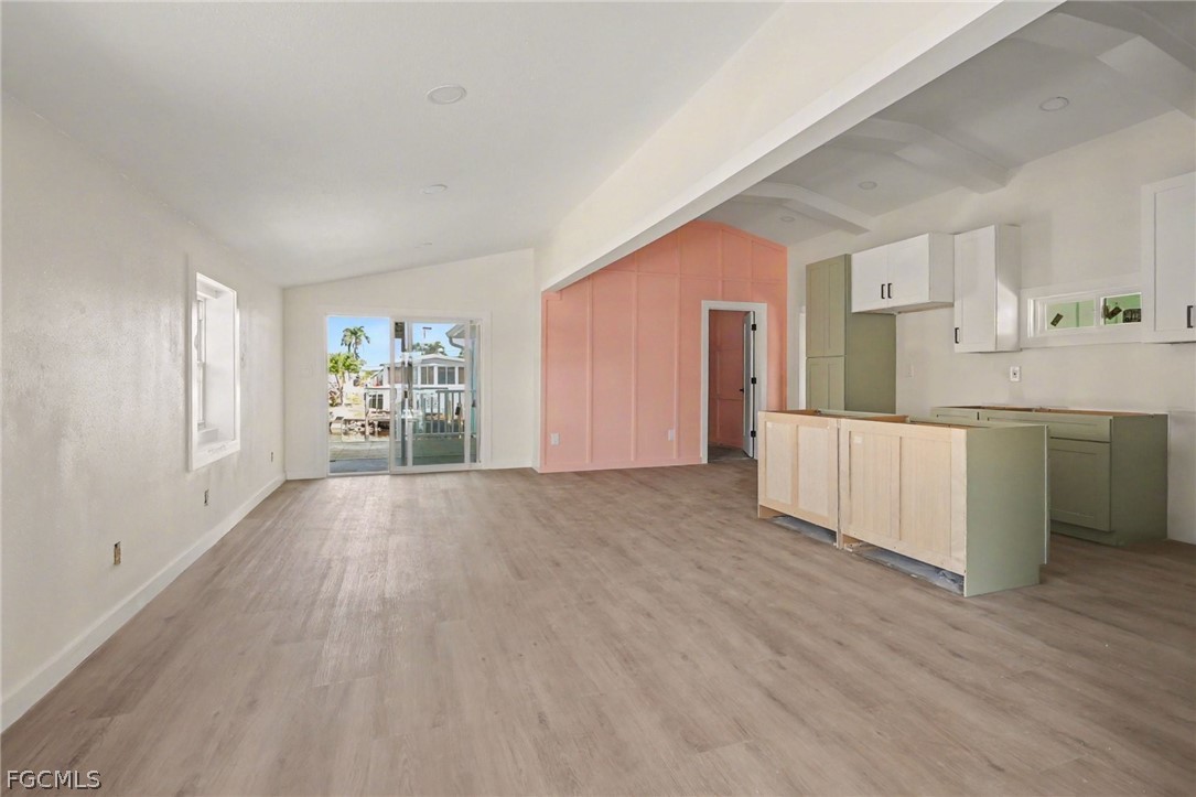 11330 Cypress LN