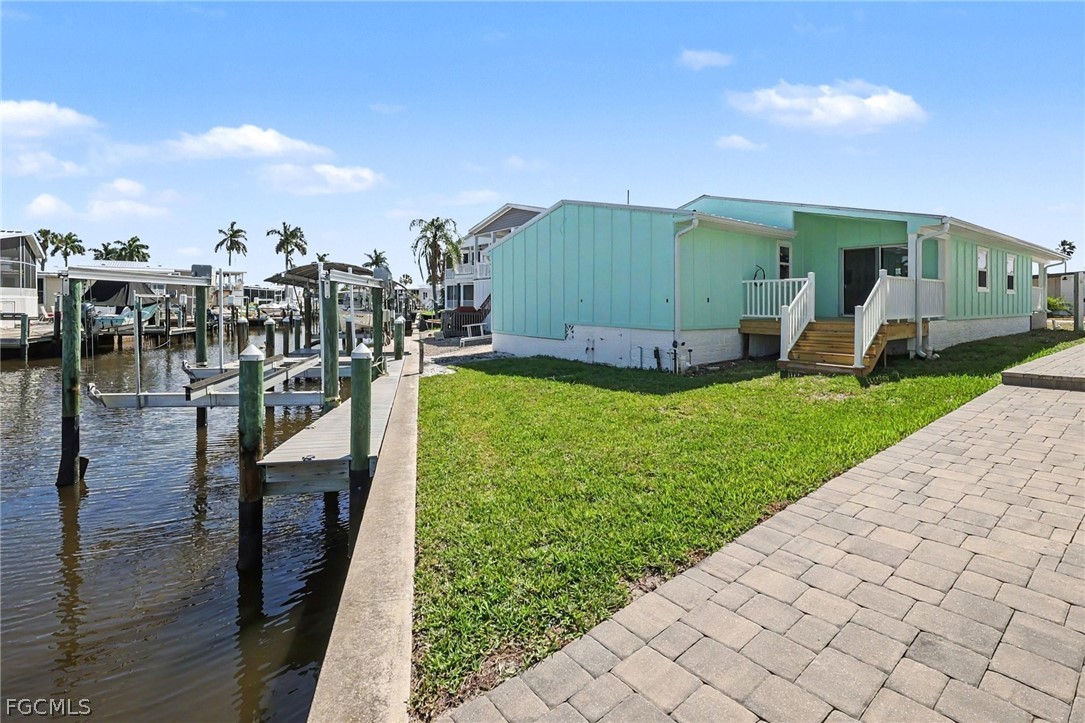 11330 Cypress LN