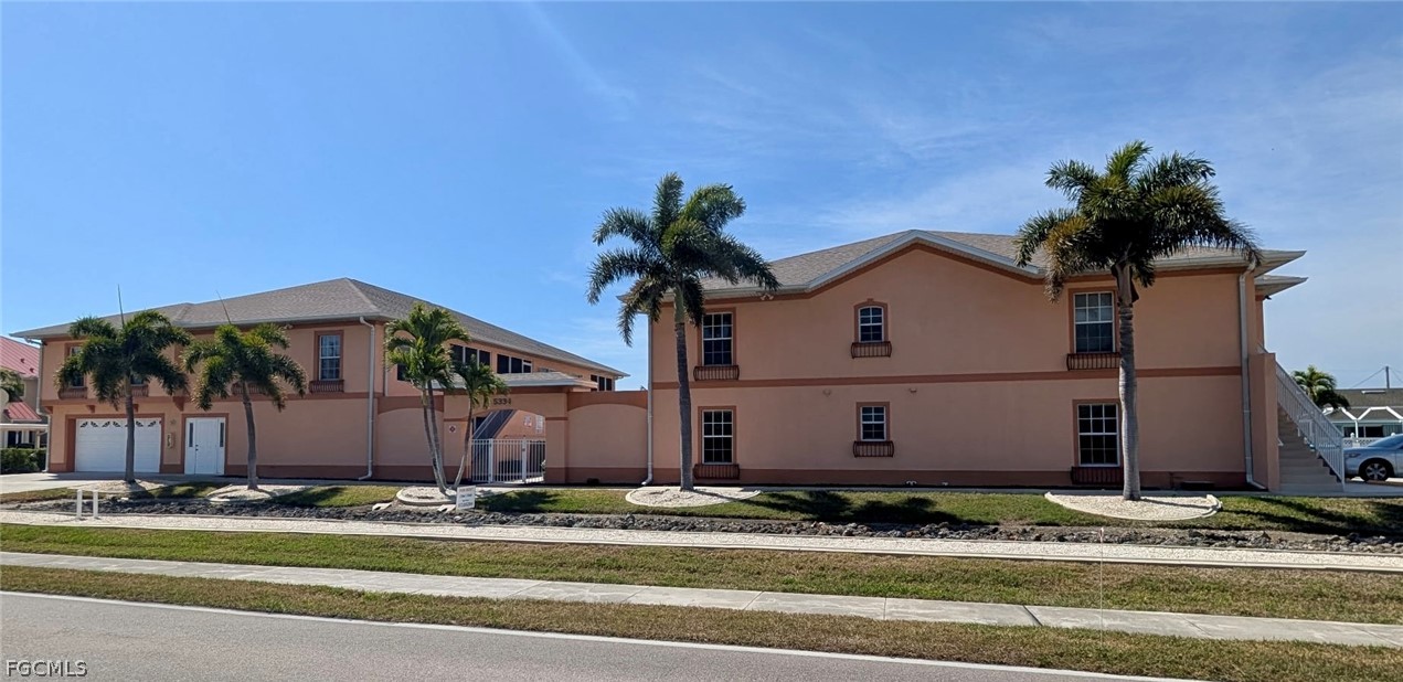 5334 Chiquita BLVD S 204