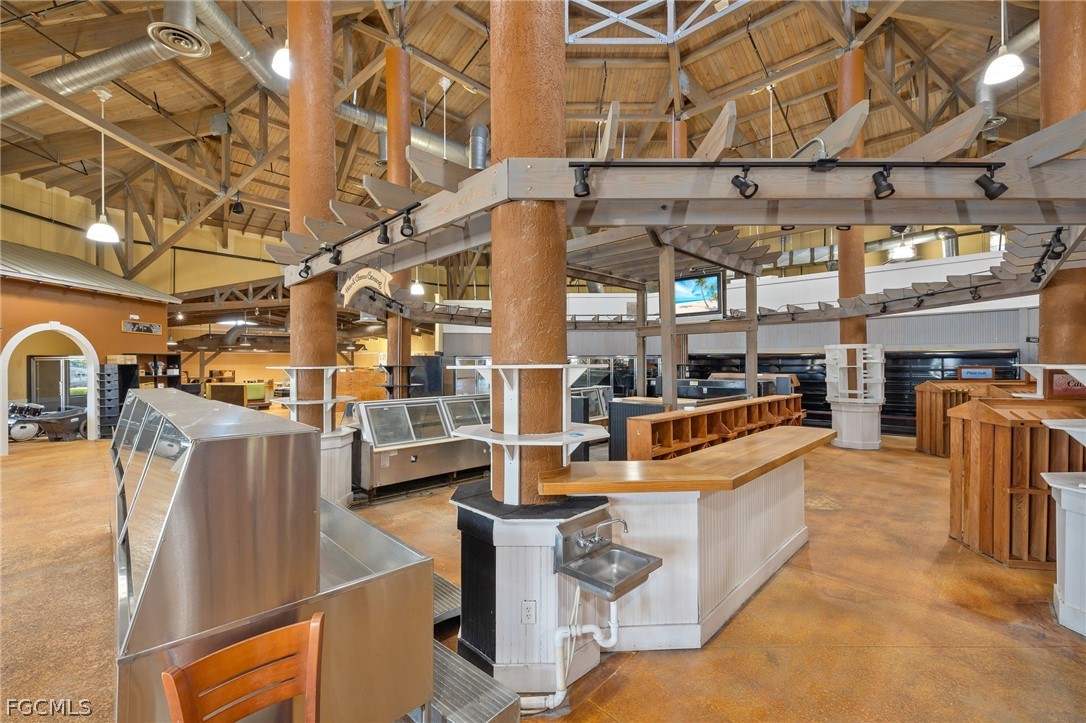 17650 San Carlos BLVD