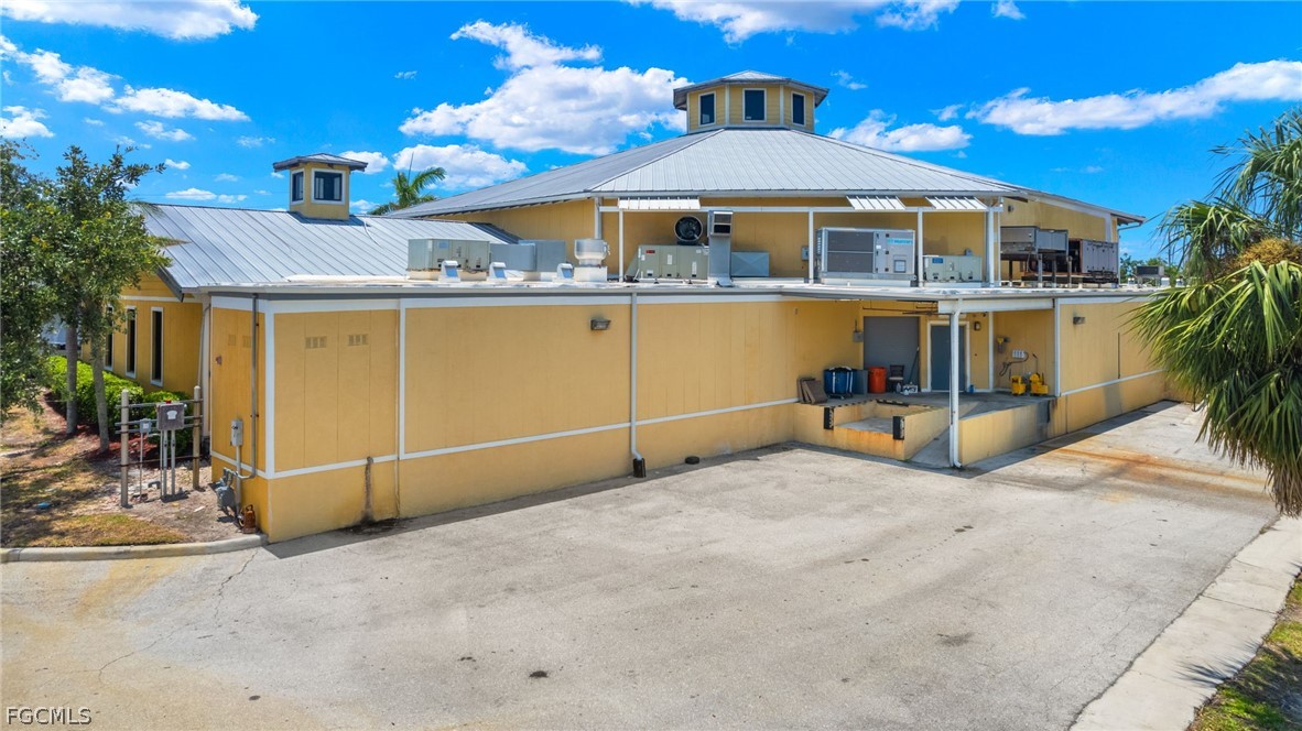 17650 San Carlos BLVD