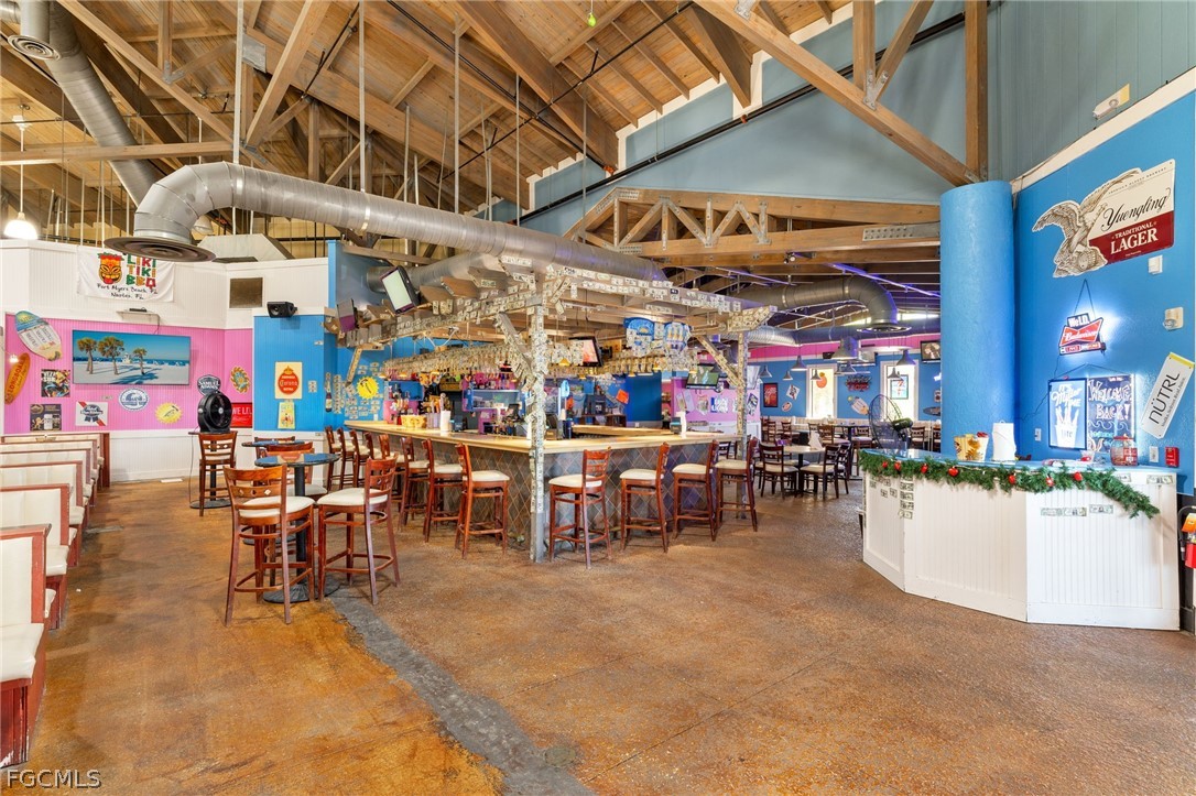 17650 San Carlos BLVD