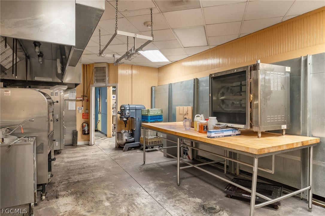 17650 San Carlos BLVD