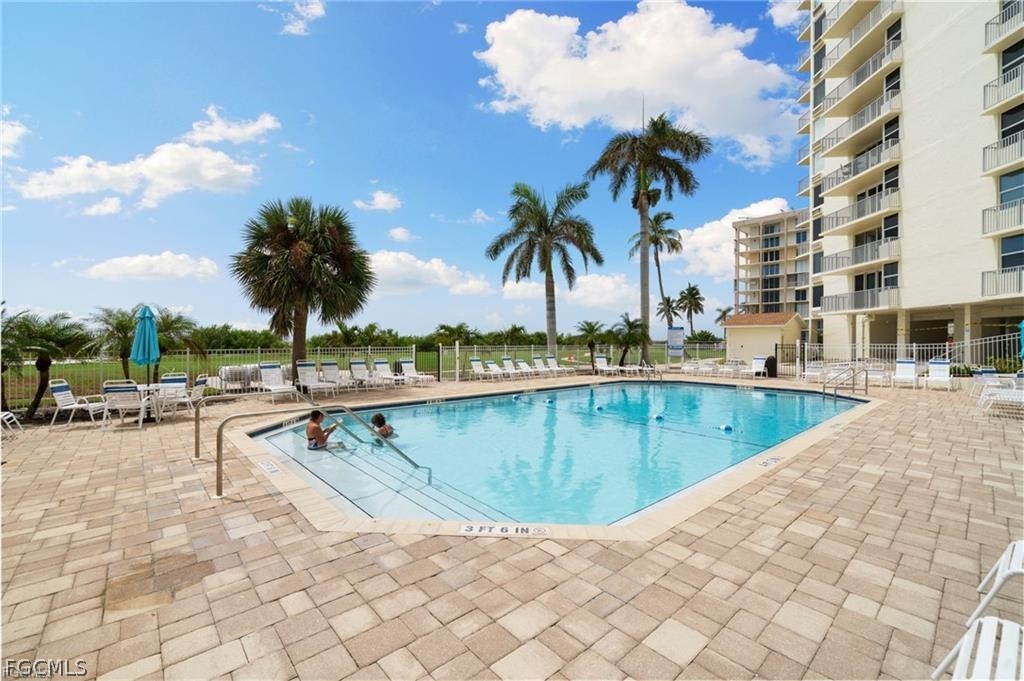 7330 Estero BLVD 301