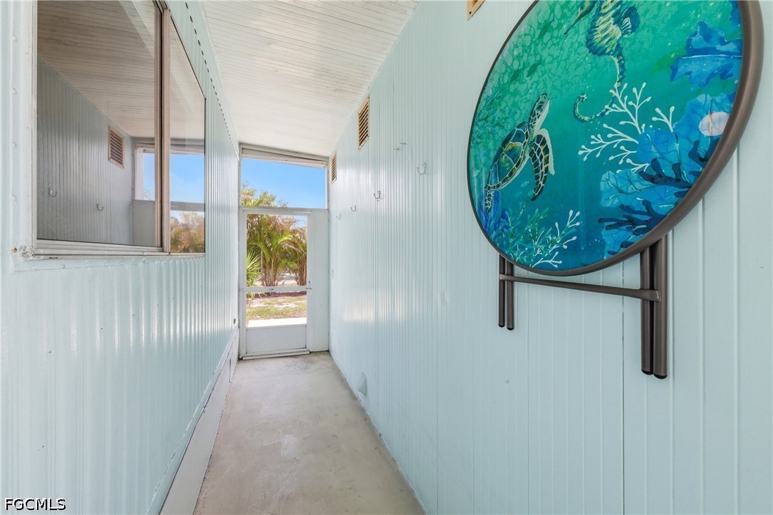 726 Knotty Pine CIR