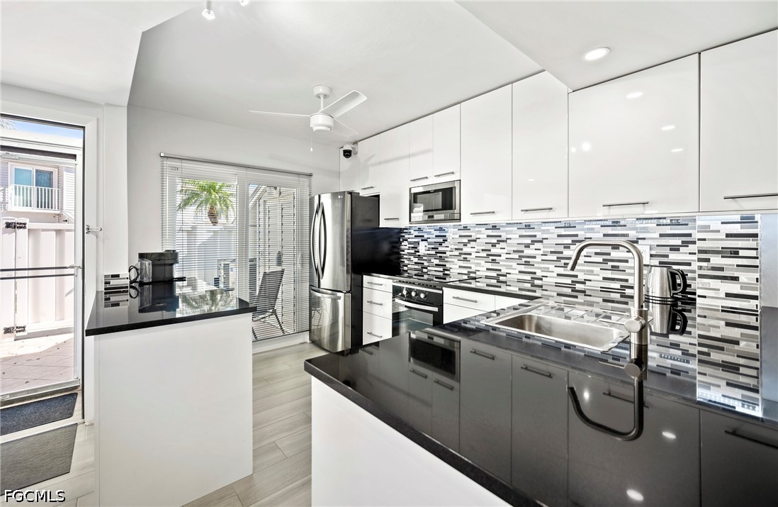 18034 San Carlos BLVD 103