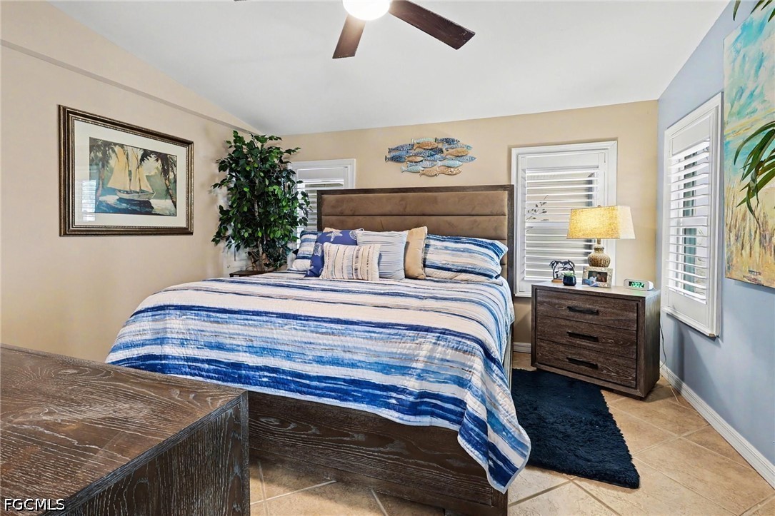 11111 Bayside LN