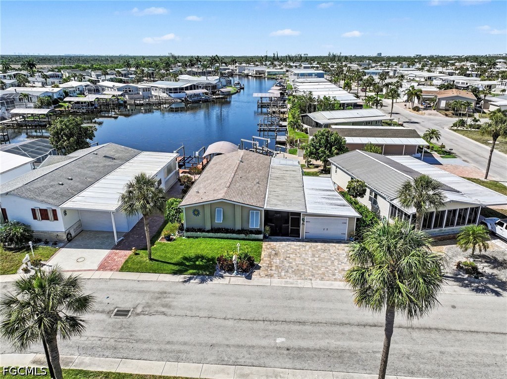 11111 Bayside LN