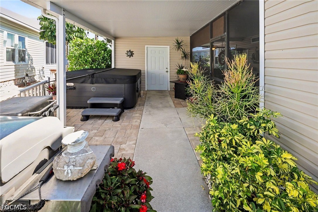 11111 Bayside LN