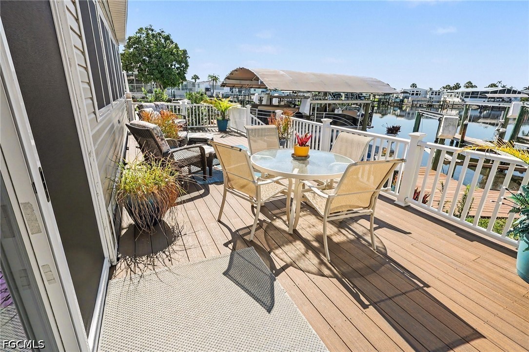 11111 Bayside LN