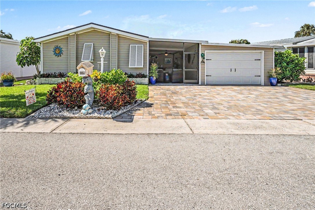 11111 Bayside LN