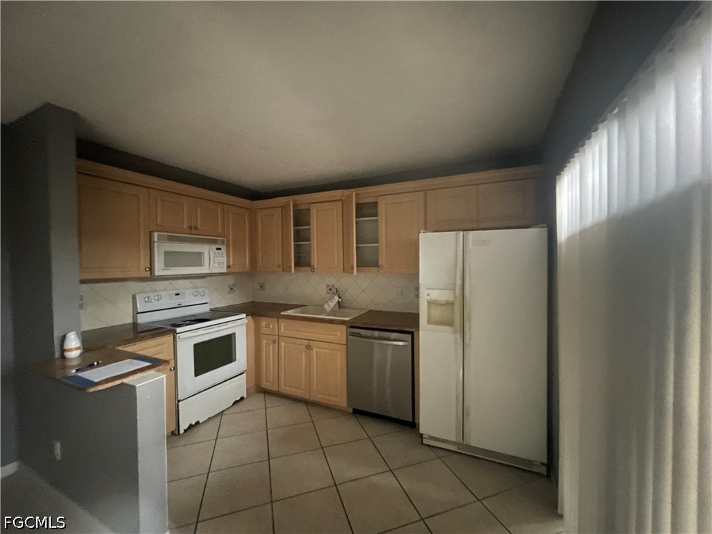 12342 Woodrose CT 3