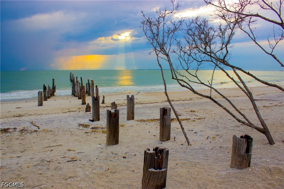 7000 Estero BLVD 300