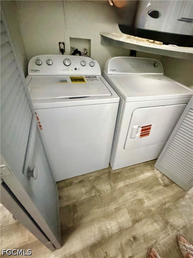200 Mid Island DR