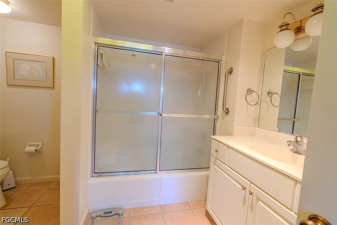 6645 Estero BLVD 201