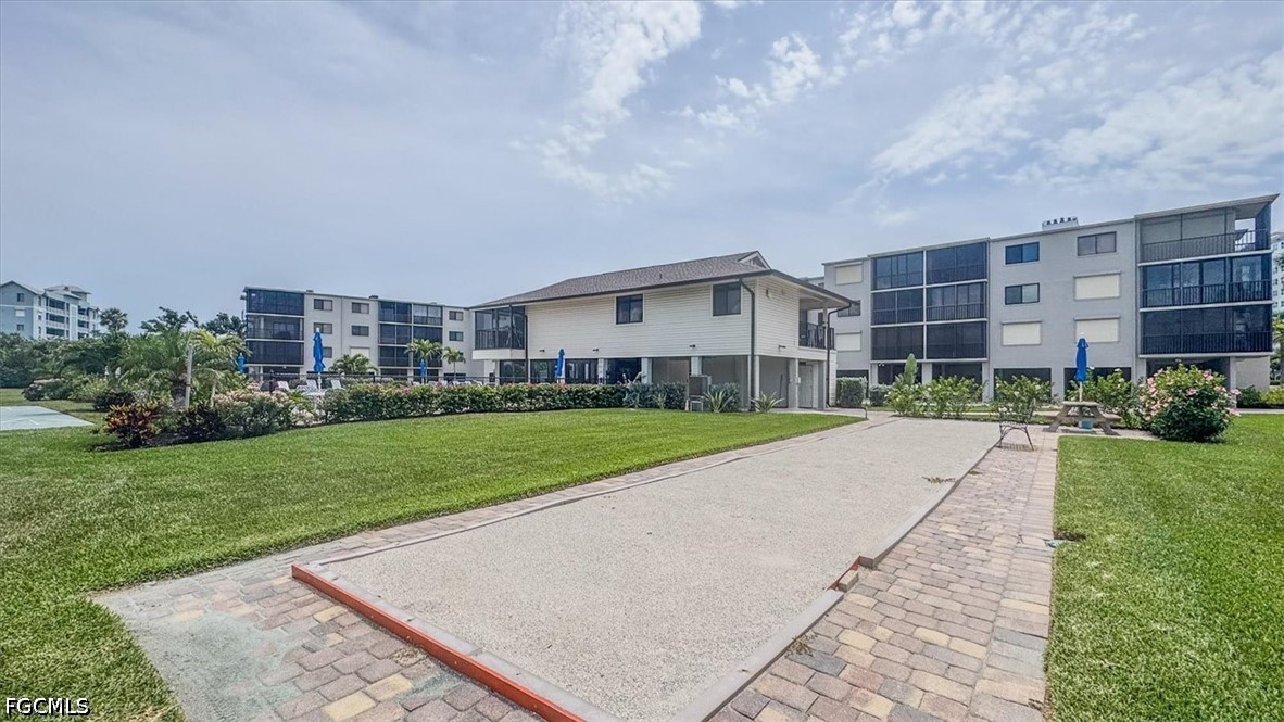 6645 Estero BLVD 201