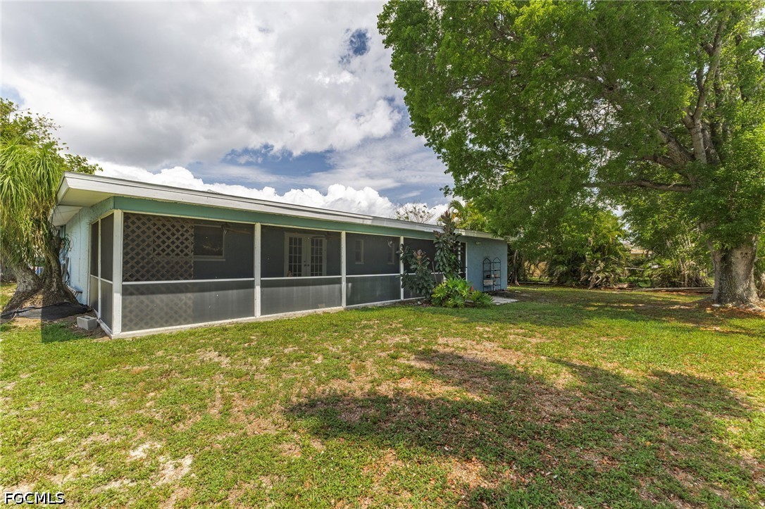 5240 Versaille CT