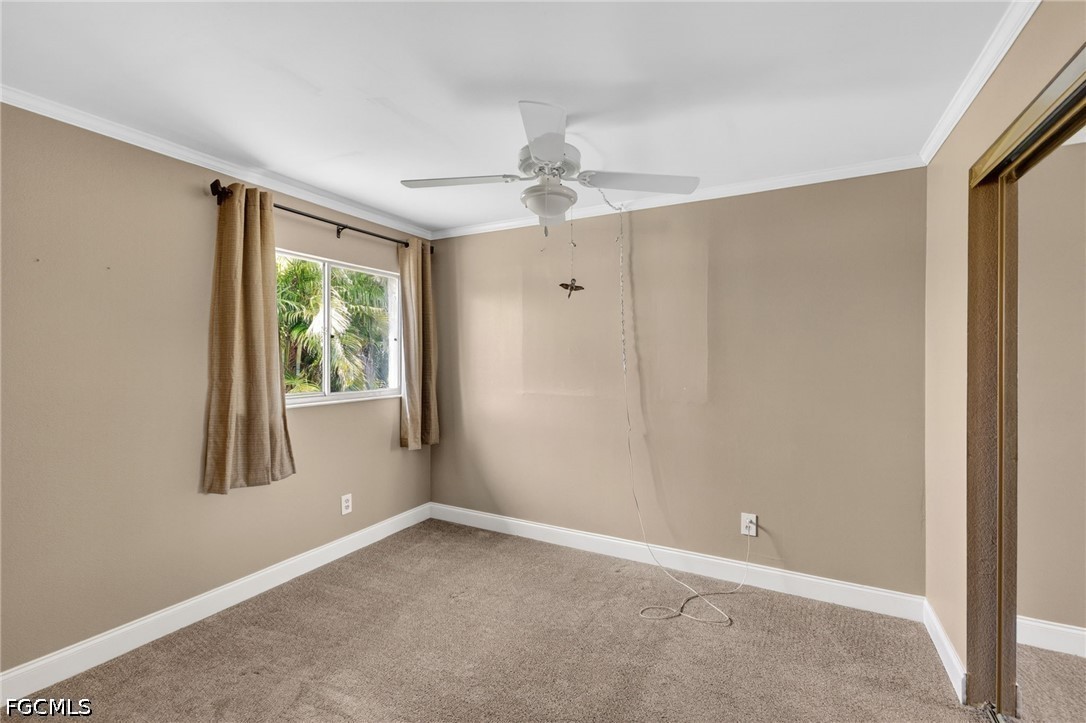 5240 Versaille CT