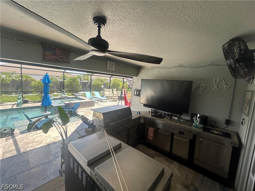 1811 SW 3rd TER