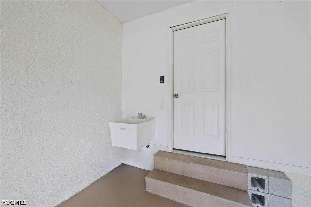13988 Village Creek DR