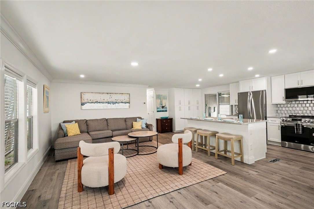 11181 Azalea LN