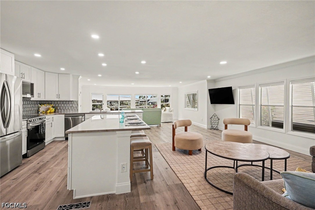 11181 Azalea LN