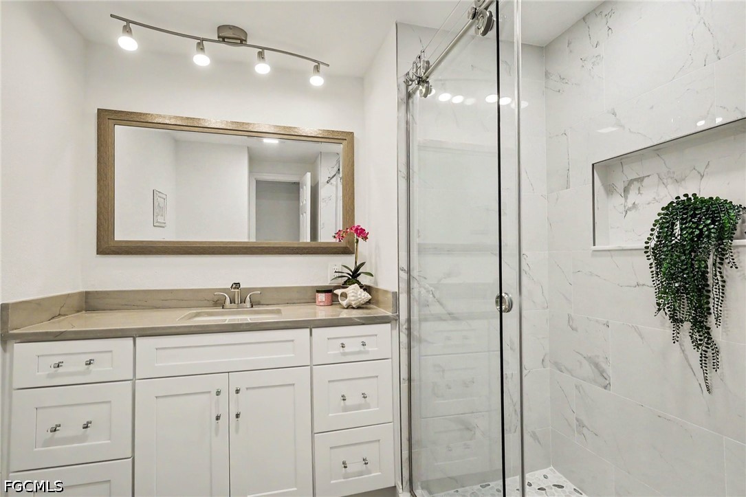 11181 Azalea LN