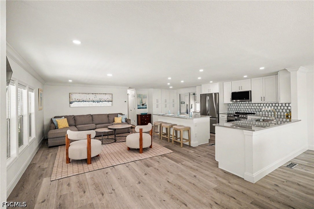 11181 Azalea LN