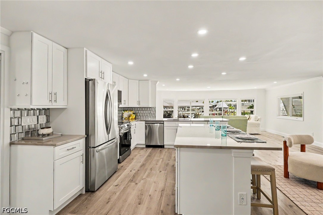 11181 Azalea LN