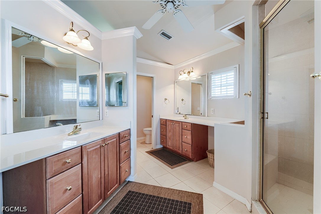12205 Siesta DR