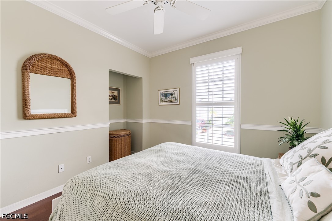 12205 Siesta DR