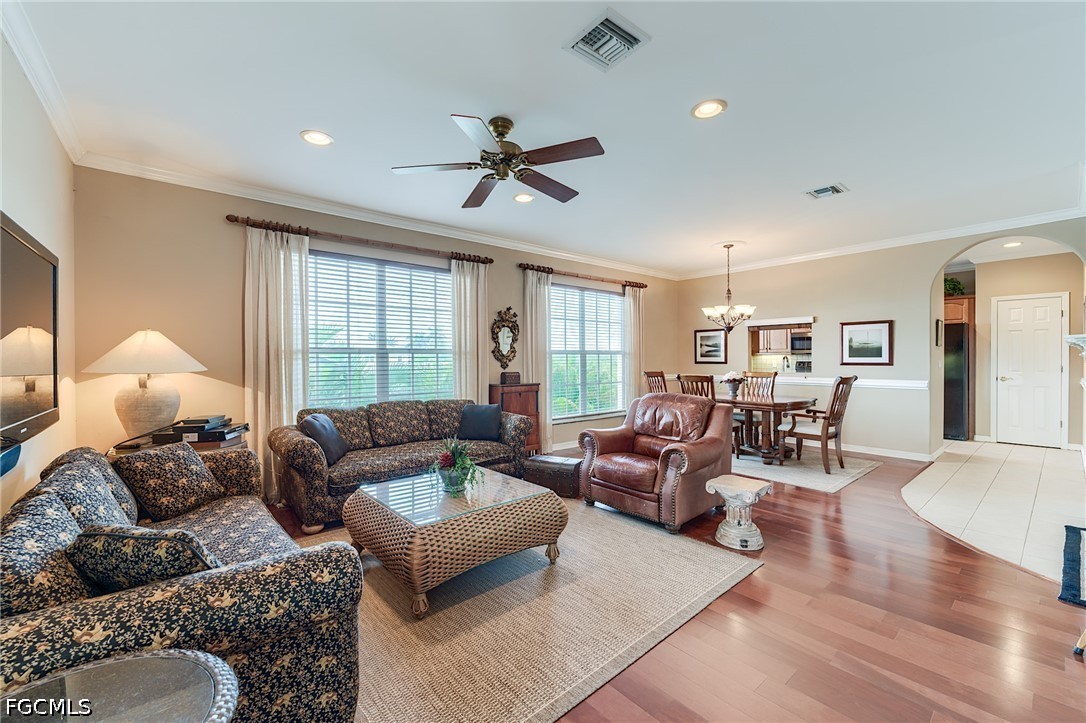 12205 Siesta DR