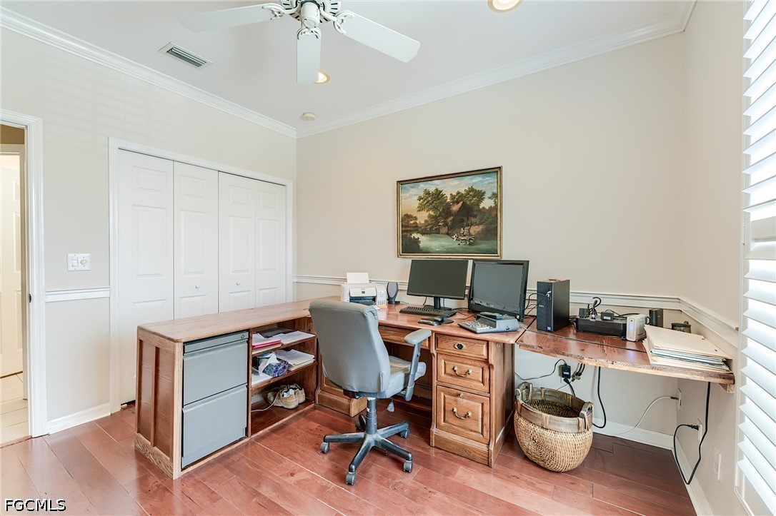 12205 Siesta DR