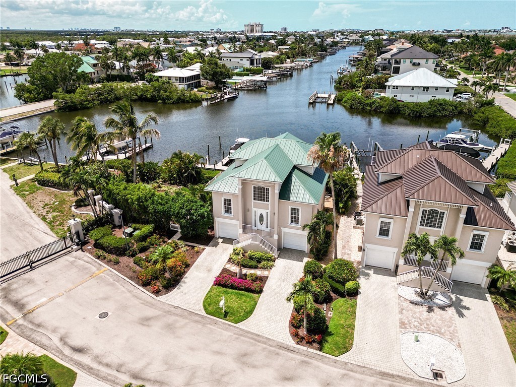 12205 Siesta DR