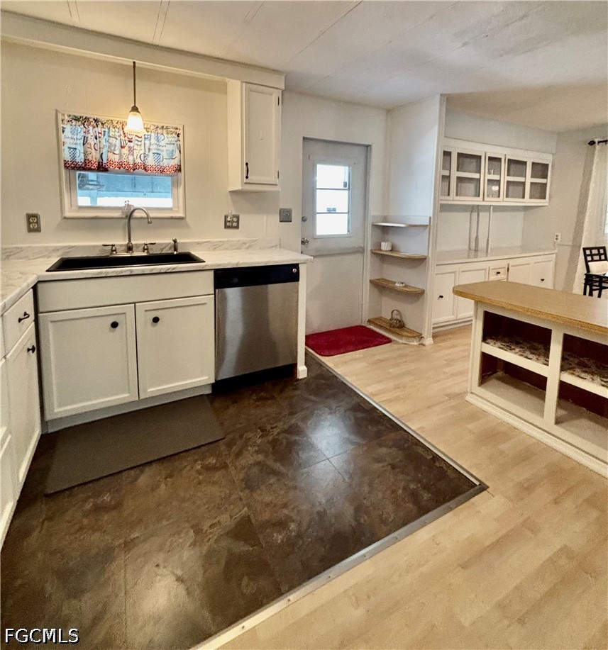 730 Knotty Pine CIR