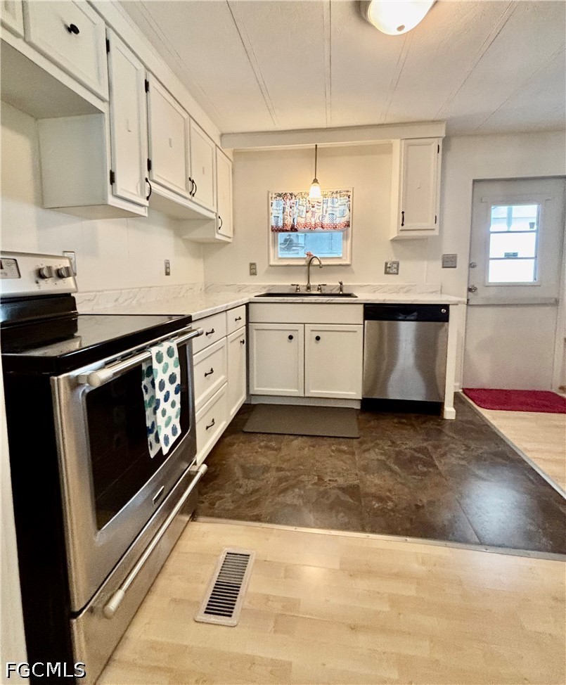 730 Knotty Pine CIR