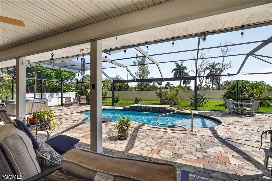 15627 Caloosa Creek CIR