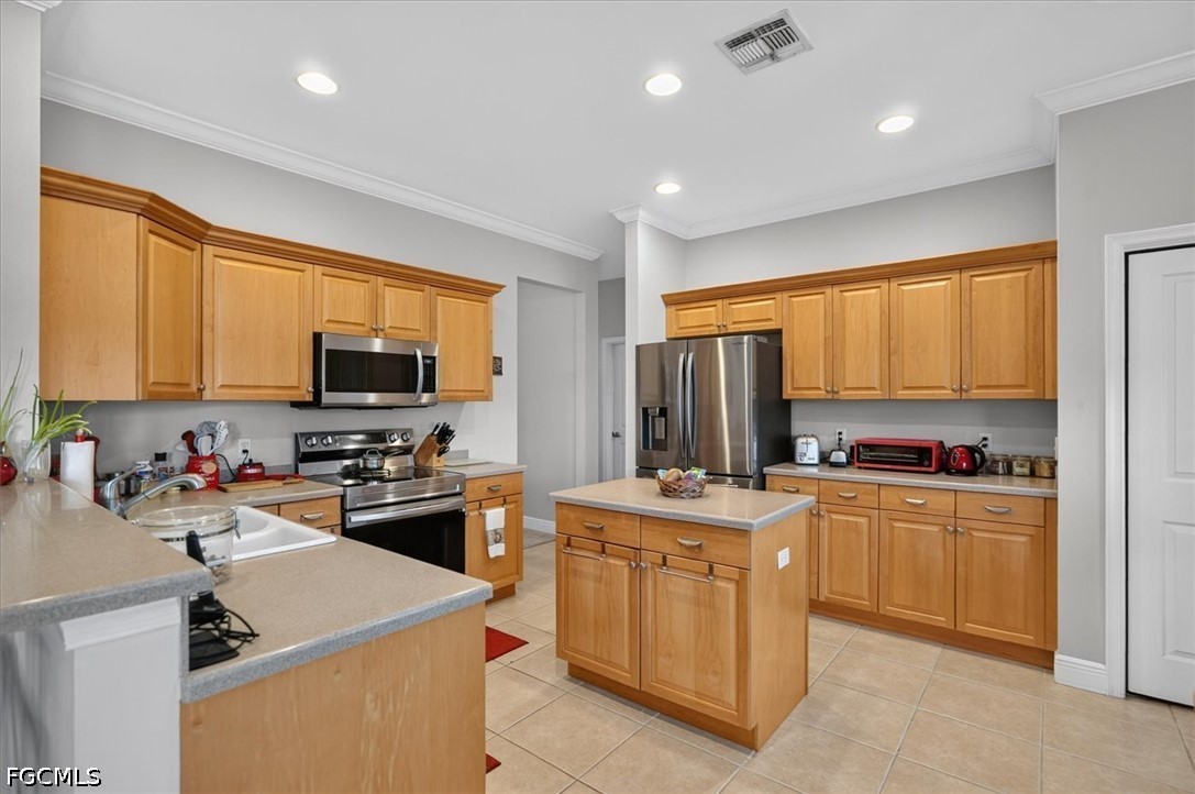 15627 Caloosa Creek CIR
