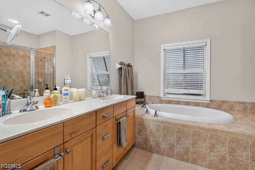 15627 Caloosa Creek CIR