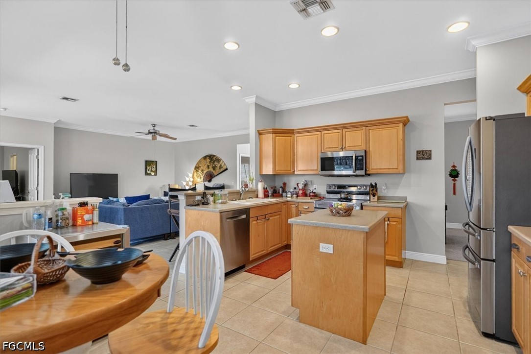 15627 Caloosa Creek CIR