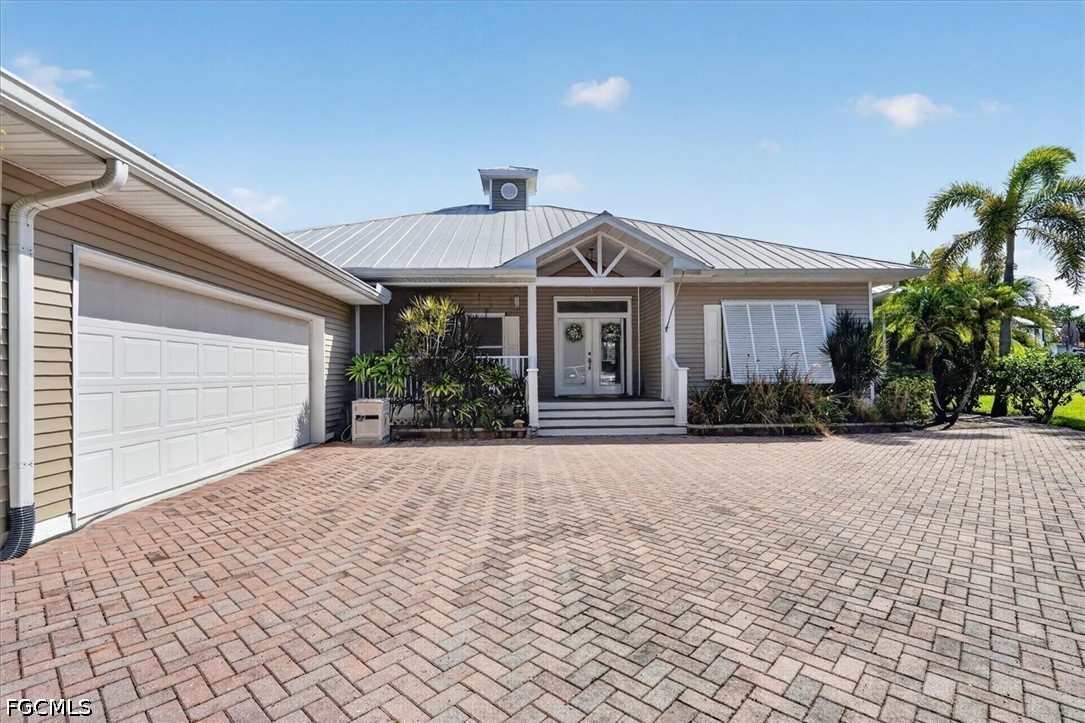 15627 Caloosa Creek CIR