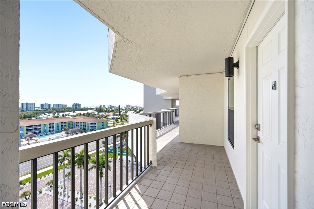 7650 Estero BLVD 804
