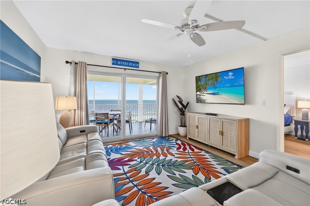100 Estero BLVD 433