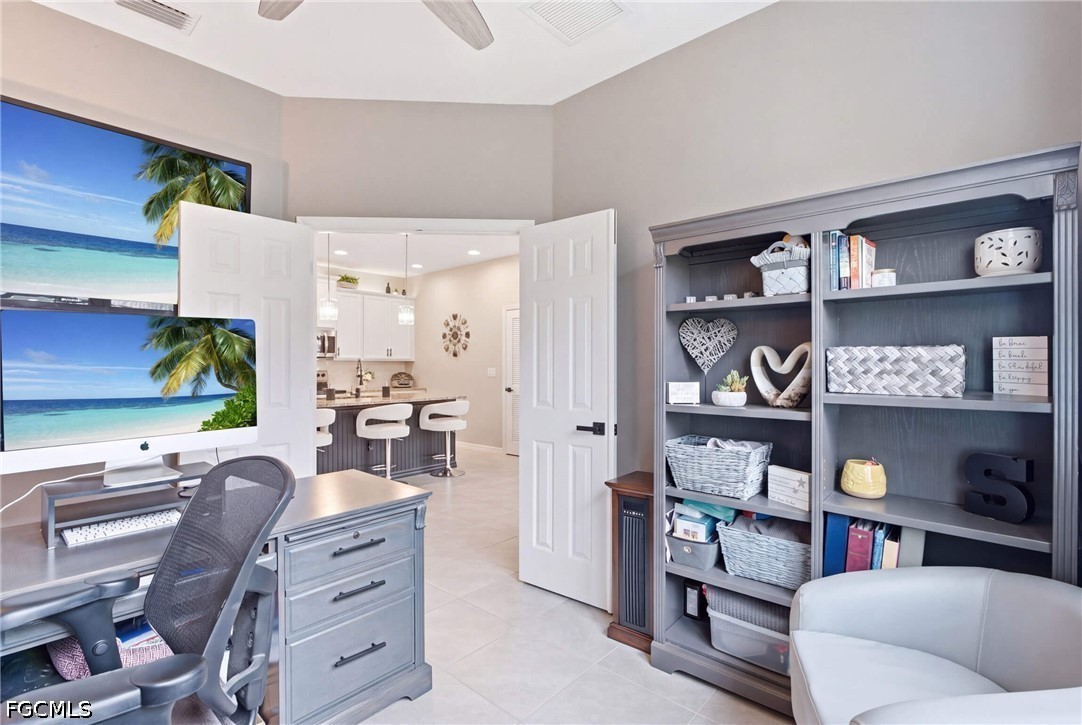 4439 Dutchess Park RD