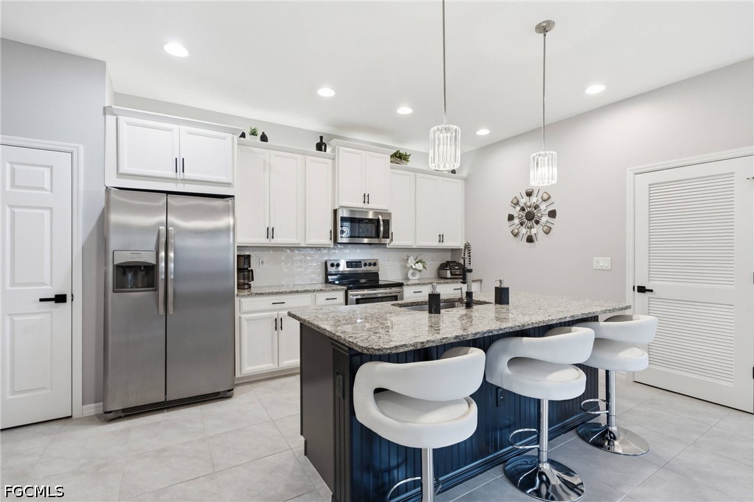 4439 Dutchess Park RD