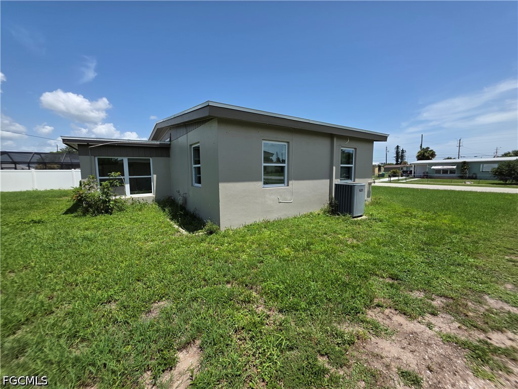 22268 Lasalle RD