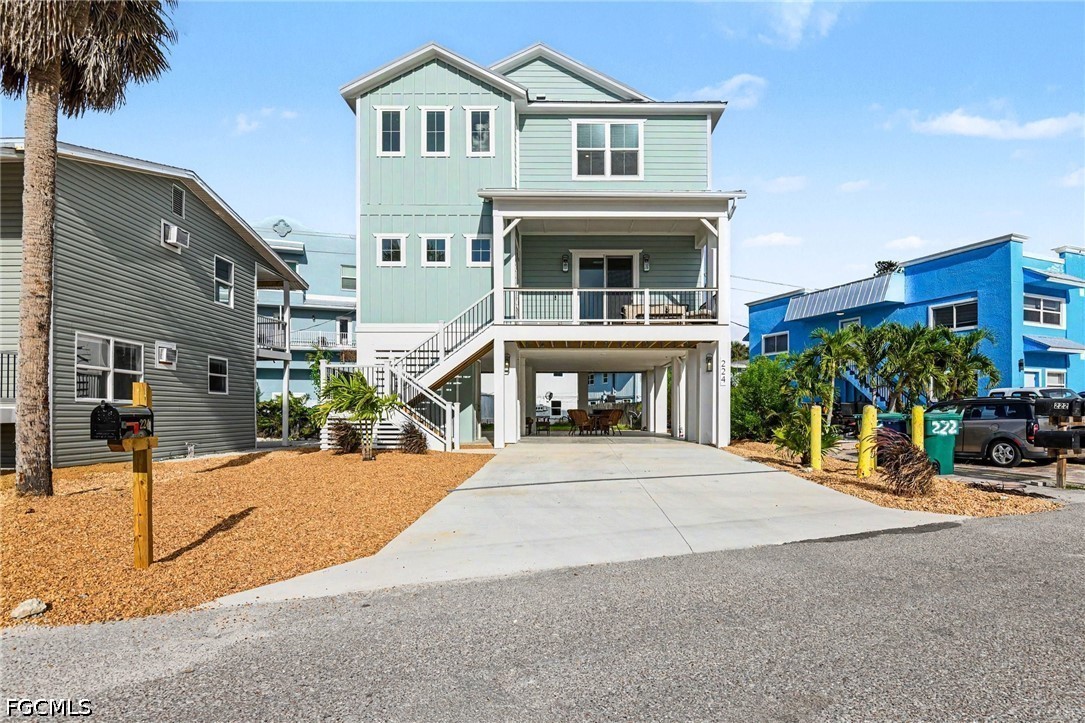 224 Fairweather Ln Fort Myers Beach FL