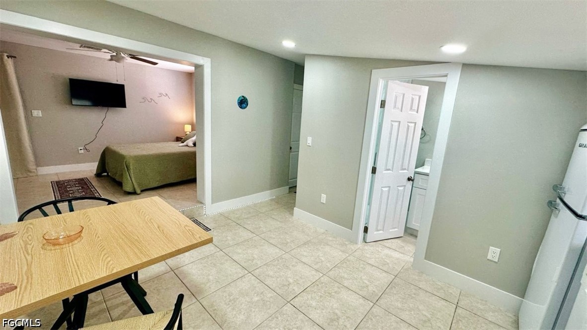 228 Fairweather LN