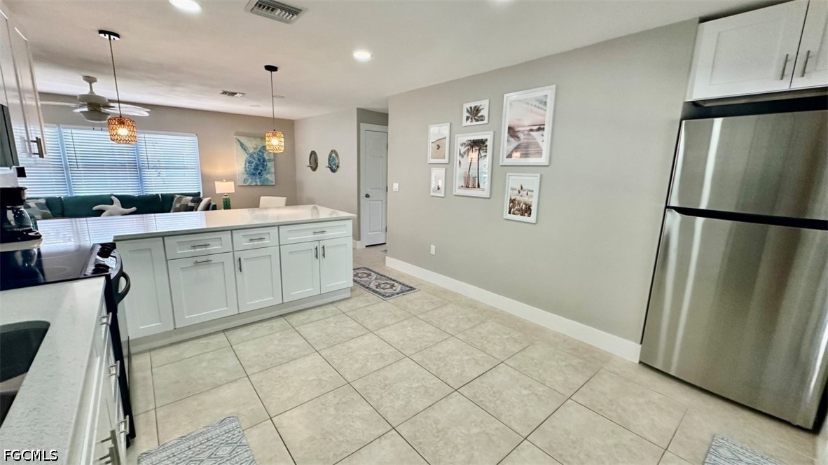 228 Fairweather LN