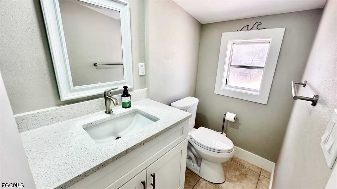 228 Fairweather LN
